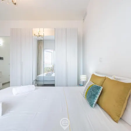 House Francesca בית הארחה קליארי